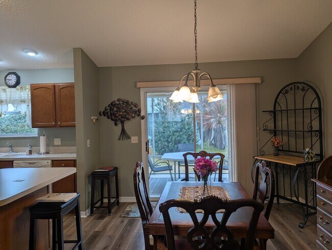 Foto del edificio - Nice furnished or unfurnished home located in the Village of Mallory in The Villages,