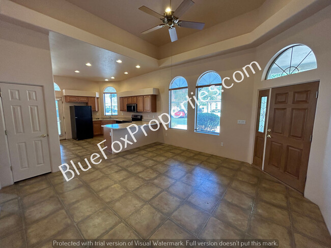 Foto del edificio - 2347 W Via Di Silvio Via