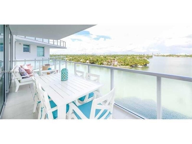 Foto del edificio - 6700 Indian Creek Dr