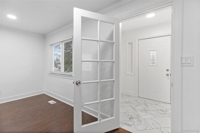 Foto del edificio - 22712 Clairwood St