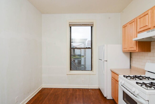 Foto del edificio - 4408 N Hazel St
