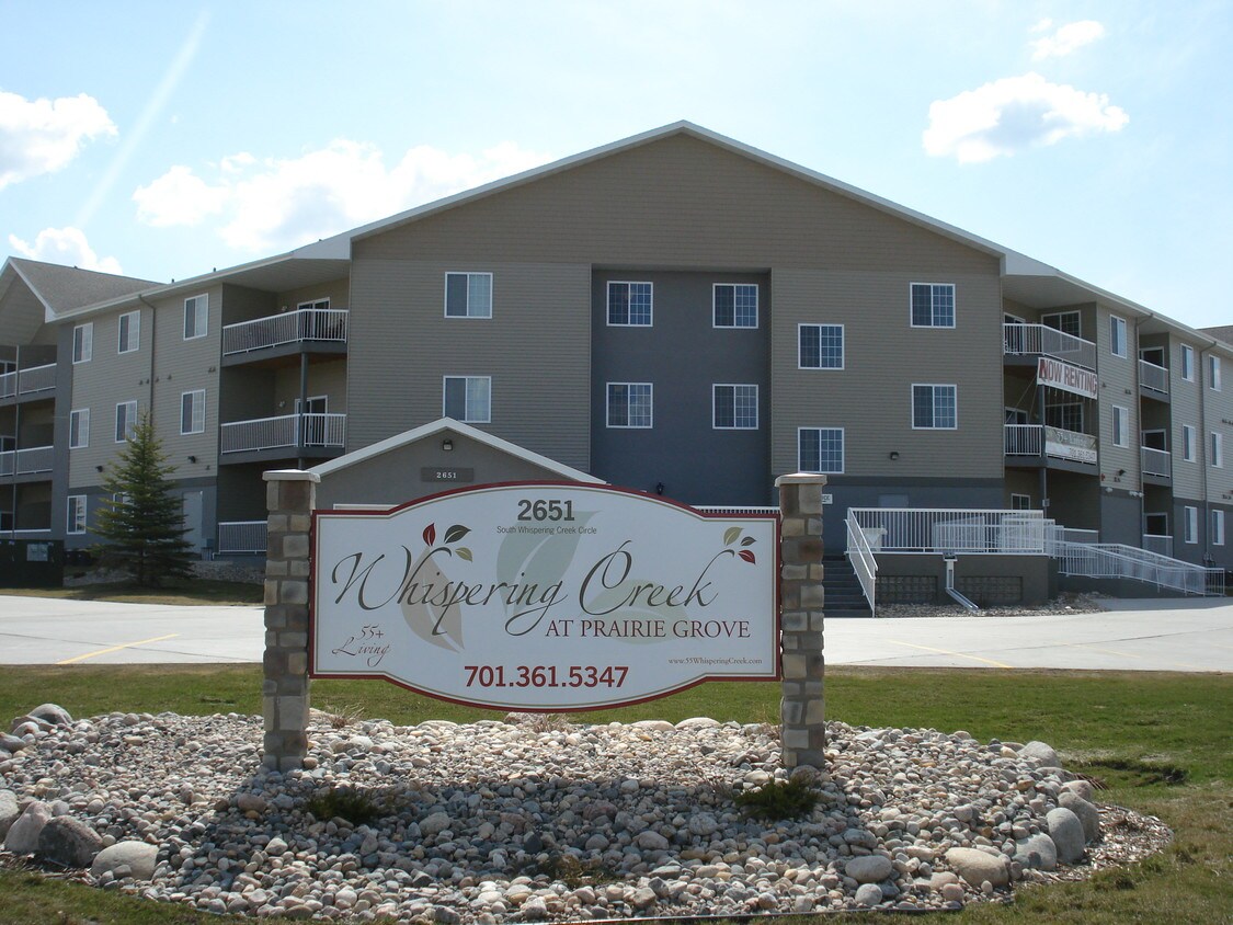 2651 Whispering Creek Cir S, Fargo, ND 58104 Apartments in Fargo, ND