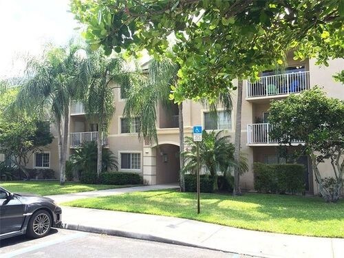 Foto del edificio - 5011 Wiles Rd