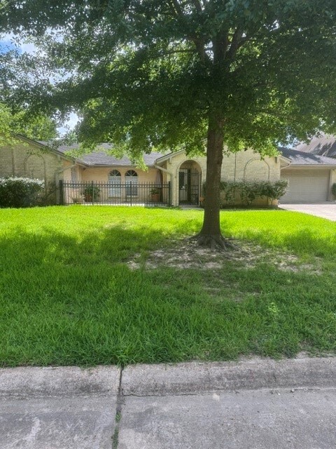 Building Photo - 6026 Coral Ridge Rd