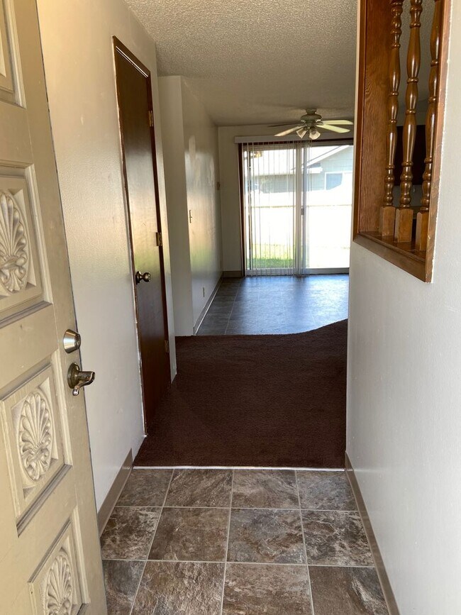 Foto del edificio - WarP01