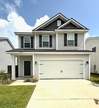 Building Photo - 600 Brightleaf Cir