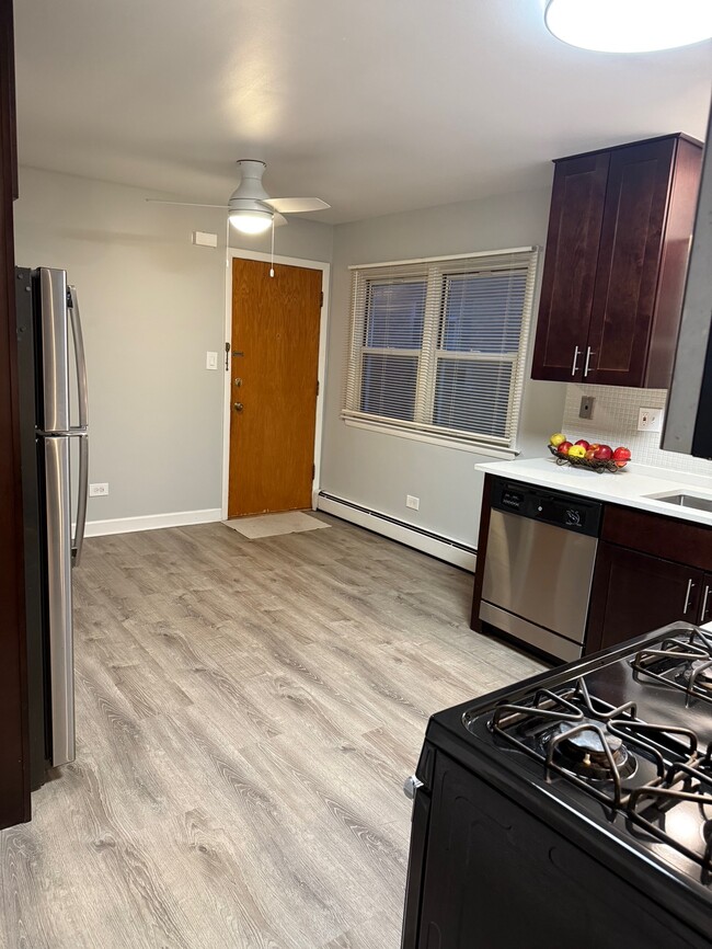 Unidad 2S - Cocina - 8614 W Berwyn Ave