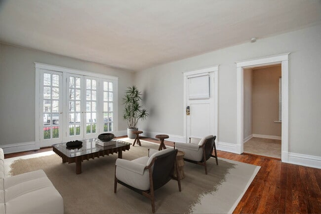 Foto del edificio - 738 Kingsland Ave