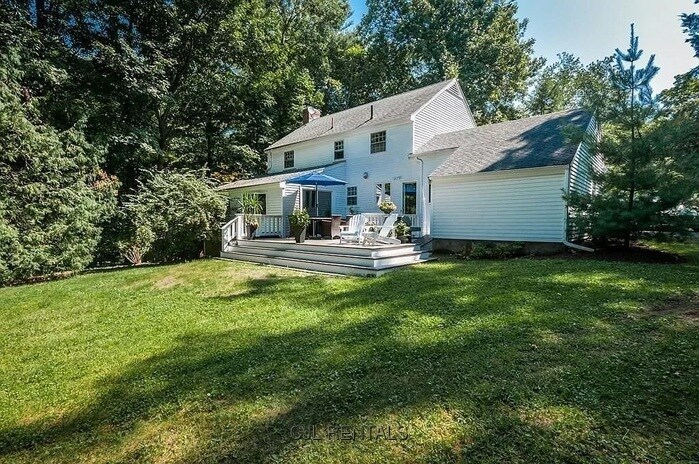 Primary Photo - 35 Bay State Rd