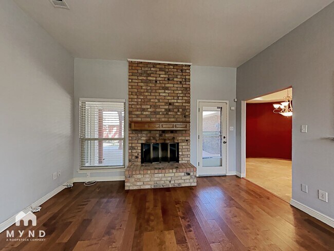 Foto del edificio - 1607 Boardwalk Ct