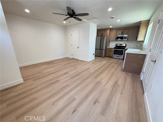 Foto del edificio - 2057 Marlborough Ave