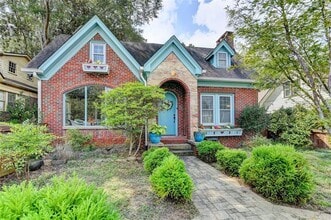 309 S Columbia Dr