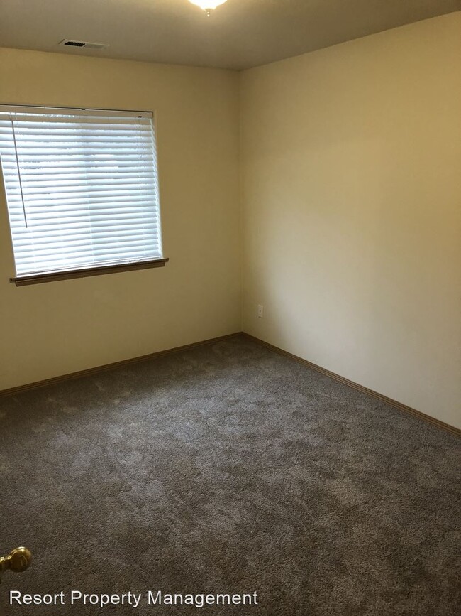 Foto del edificio - 3 br, 2 bath House - 1604 Best Ave