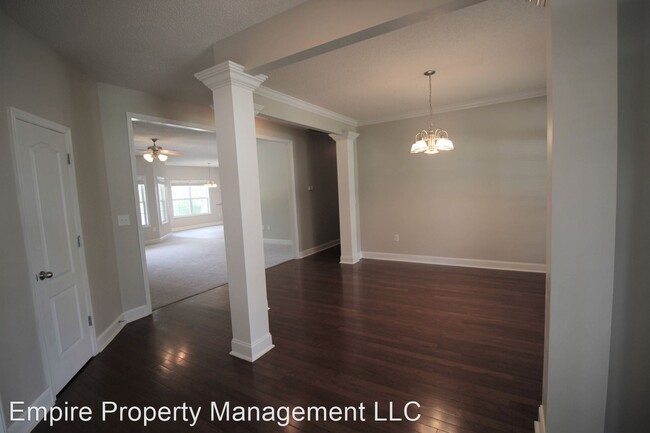 Building Photo - 5013 Patriot Park Dr SE