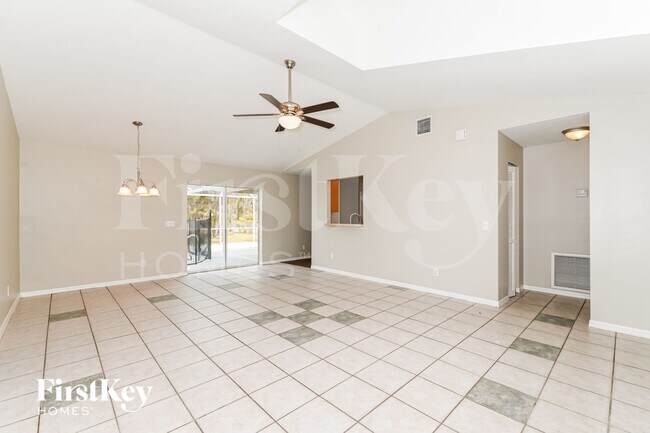 Foto del edificio - 708 Prospect Ave