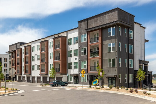 Building Photo - The Gild