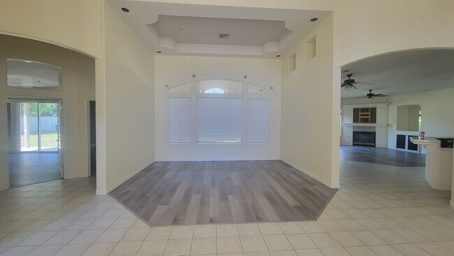 Foto del edificio - 1417 Galliard Ct