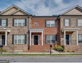 Building Photo - 2011 Appaloosa Mill Cir NE