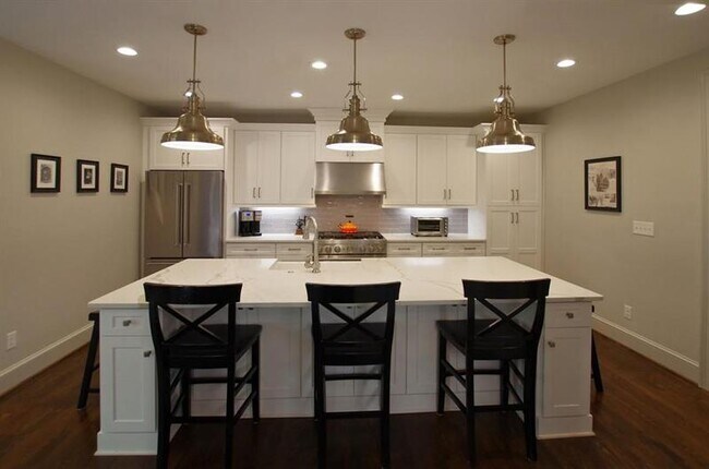 Building Photo - 1407 Lanier Pl NE