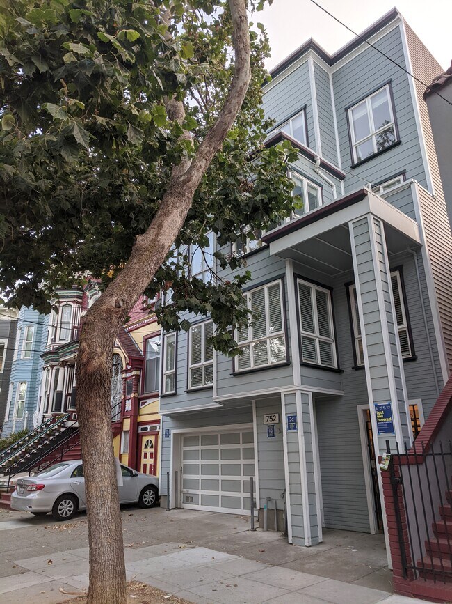 Foto del edificio - 752 Shotwell Street
