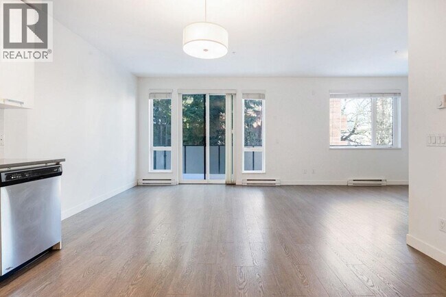 Photo du bâtiment - 6533 McKay Ave