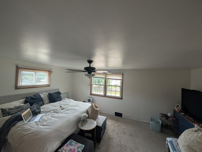 Building Photo - 176 Garden Pkwy