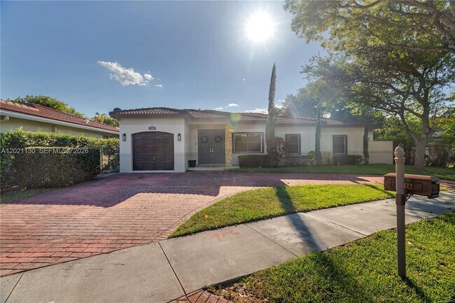 Foto del edificio - 12442 SW 119th Ct