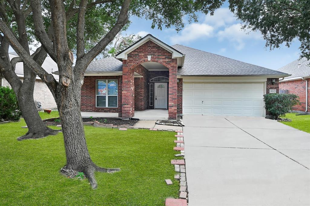Foto principal - 16835 Marston Park Ln