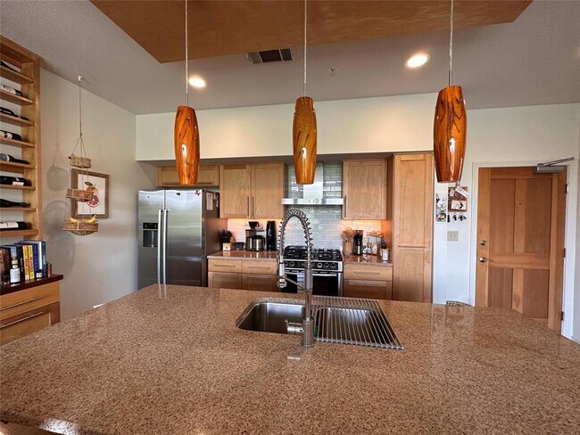 Foto del edificio - 1600 Barton Springs Rd