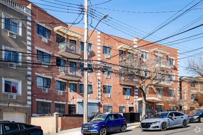 Foto del edificio - 8839 53rd Ave