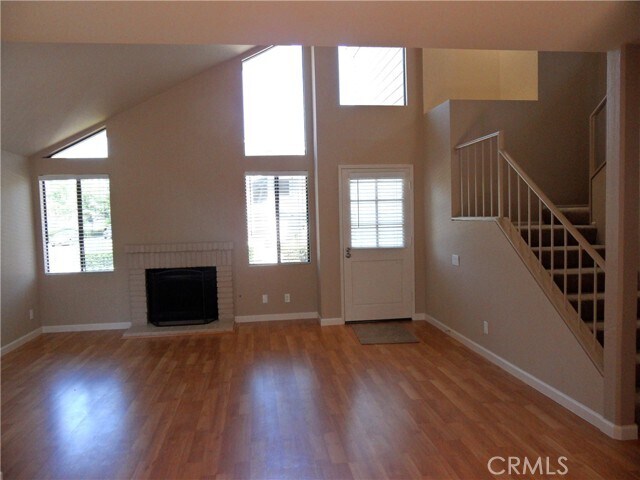 Foto del edificio - 25 Springflower