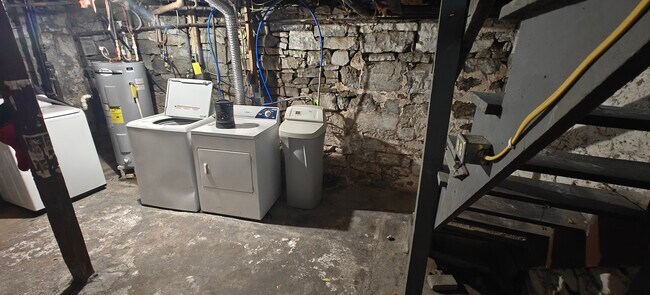 Foto del edificio - 236 E Liberty St