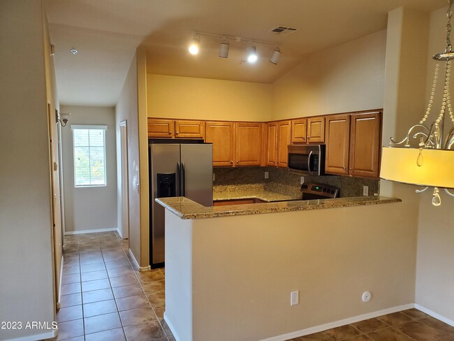 Foto del edificio - 2725 E Mine Creek Rd