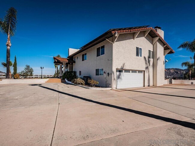 Building Photo - 12765 Welton Ln