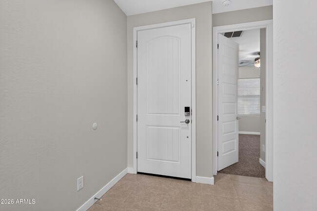 Building Photo - 3737 S 64th Ln