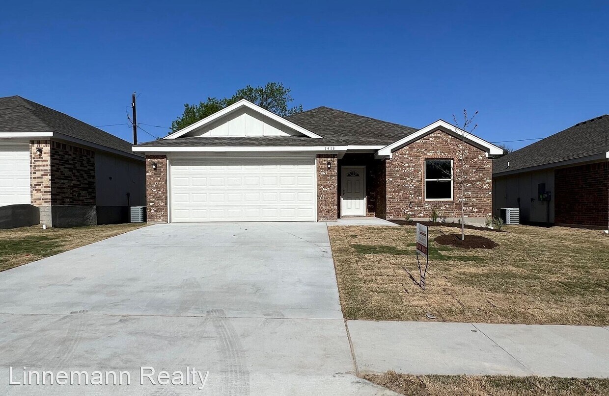 Primary Photo - 3 br, 2 bath House - 1413 Jasper Garden Court