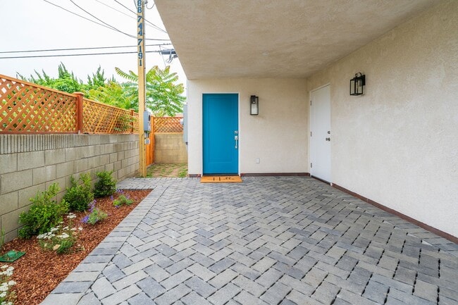 Foto del edificio - New Torrance Home!