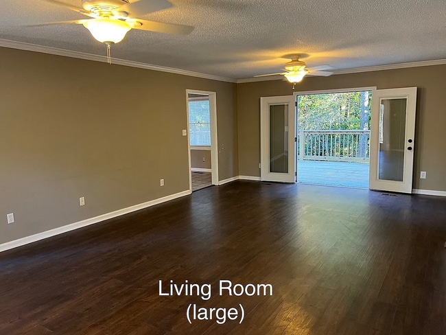Building Photo - 5412 Sunrise Dr