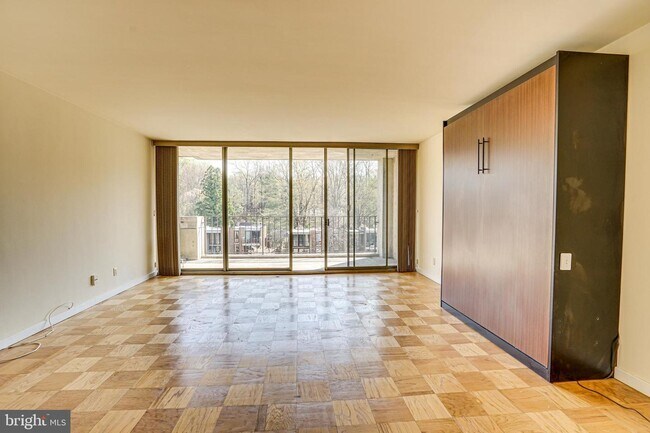Foto del edificio - 11400 Washington Plaza W