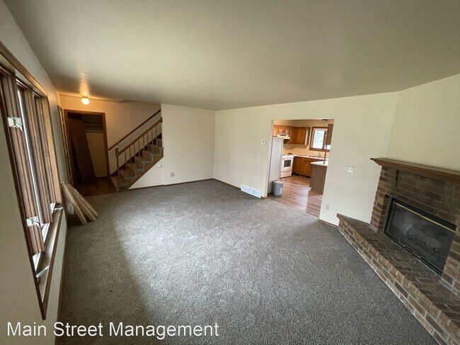 Foto del edificio - 3 br, 1.5 bath House - 2640 Hazelwood Ln.