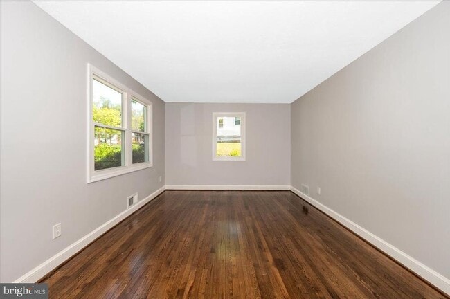 Building Photo - 13205 Okinawa Ave