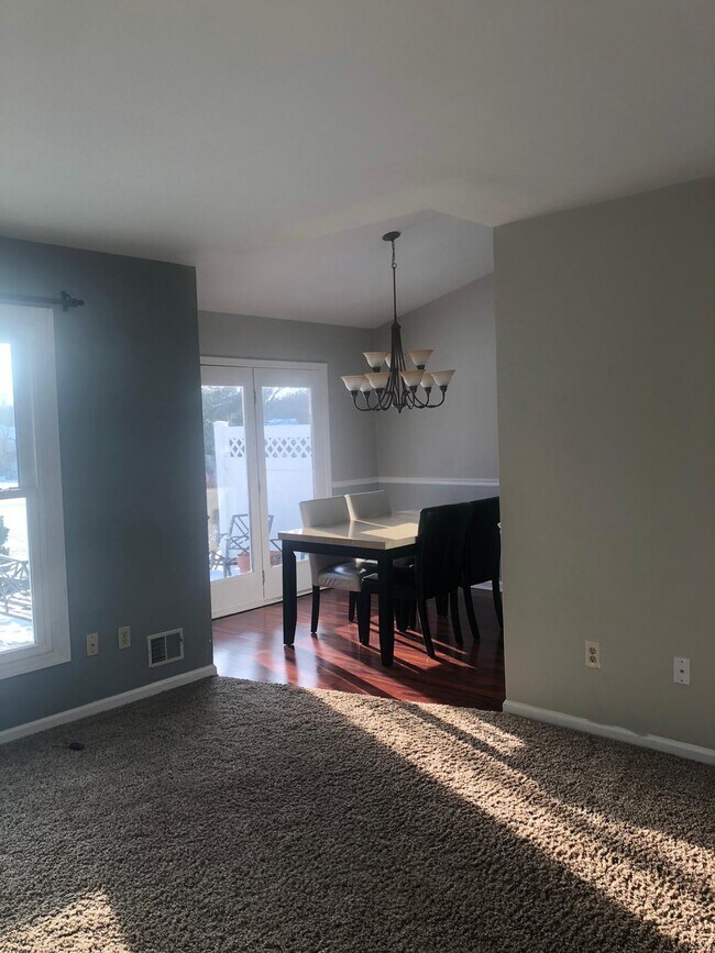 16 Stirrup Dr, East Greenbush, NY 12061 Townhome Rentals in East