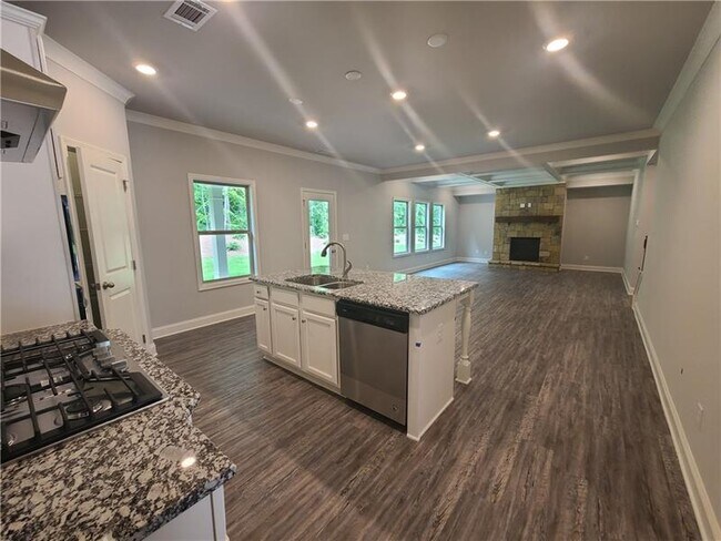 Building Photo - 1767 Holman Forest Dr NE