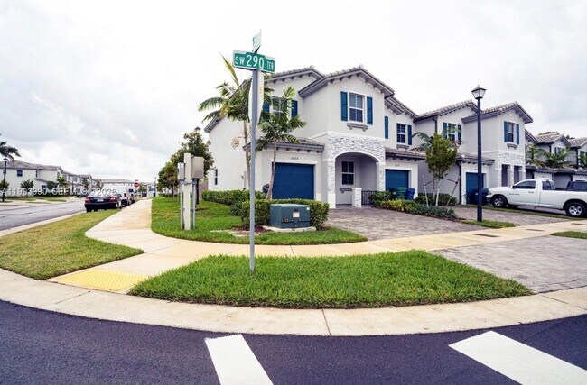 Foto del edificio - 16222 SW 290th Terrace