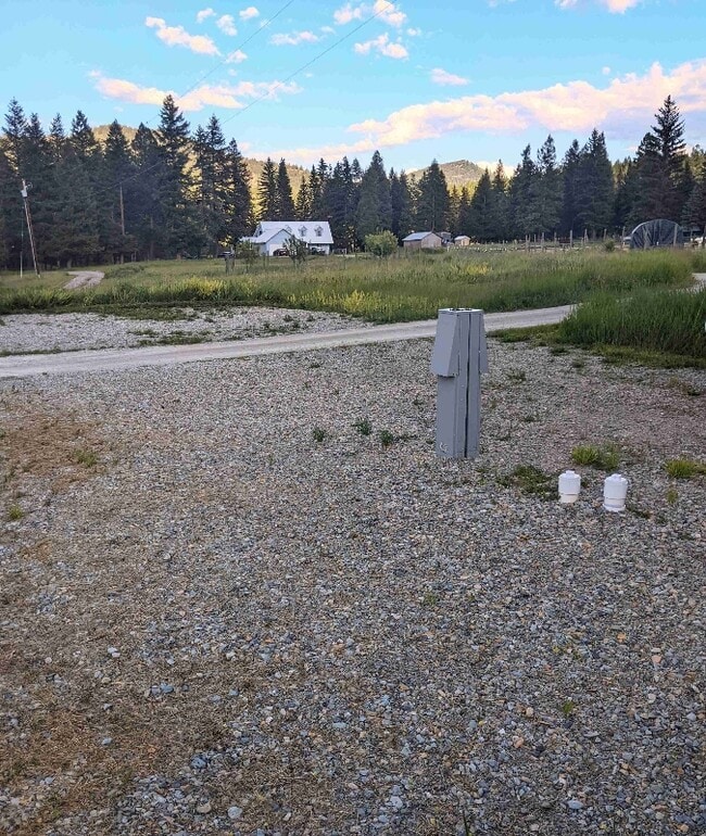 Building Photo - 21 Fawn Meadow Ln