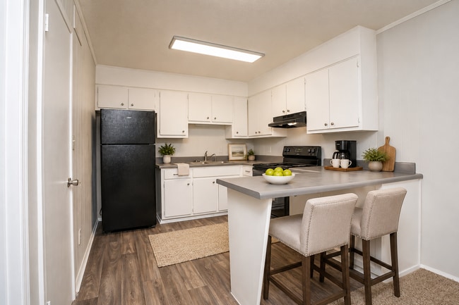 Building Photo - Brickhaven Apartments
