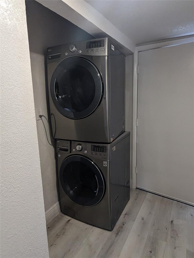 Building Photo - 3 bedroom in North Miami FL 33161