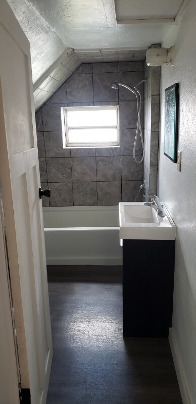 Building Photo - 205 Helgerson St