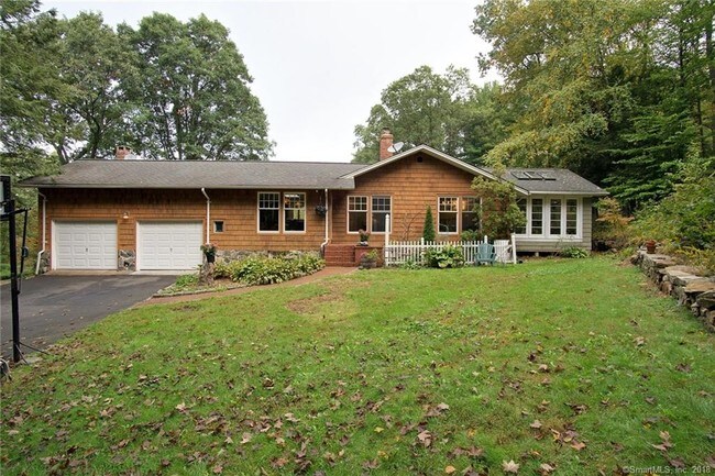 Building Photo - 27 Deer Hill Rd