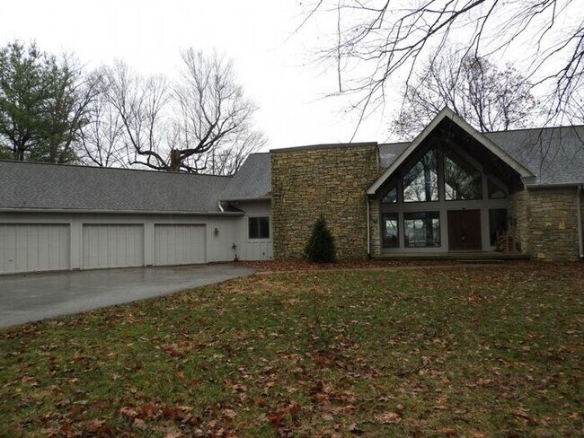 Building Photo - 16960 Union Chapel Rd